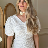 BellaIC Rose - White