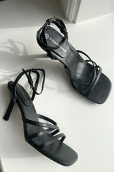 QQ-80 Milan Heels - Black