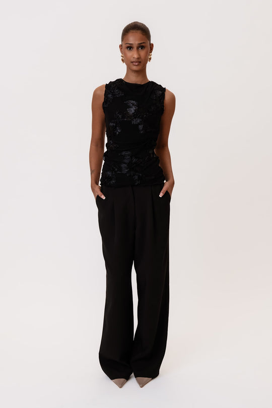 MiraIC Mesh Topp (Preorder del. week 43) - Sort Blomsterprint