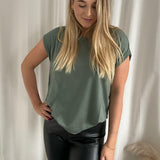 Ava Plain SS Top (PREORDER - week 46/47) - Green - BYIC