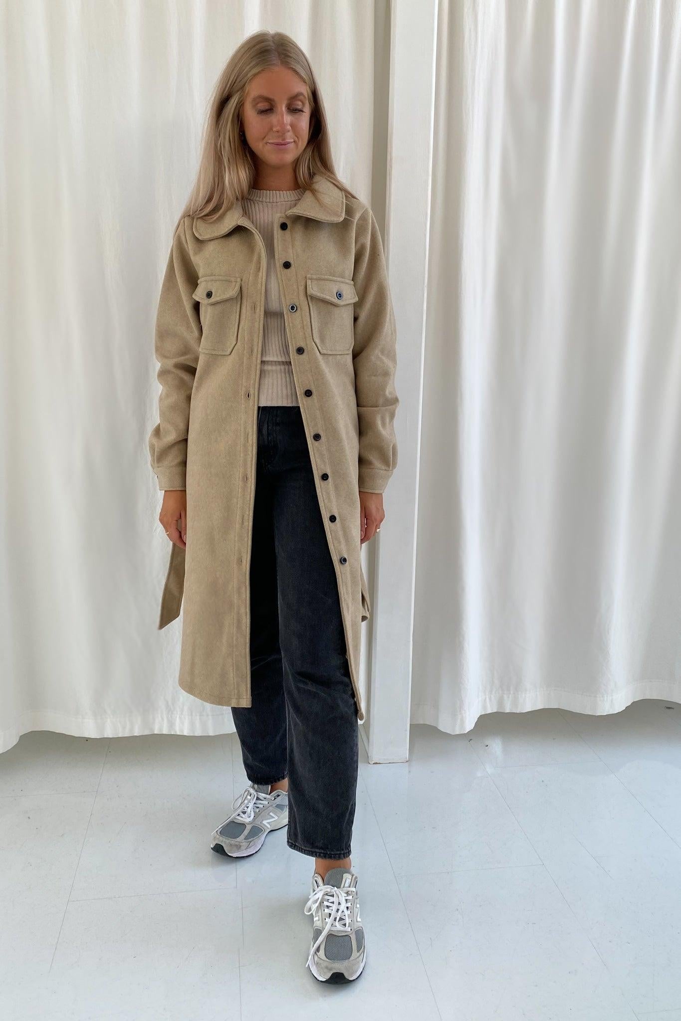 Lang Emmy Jakke - Camel - BYIC